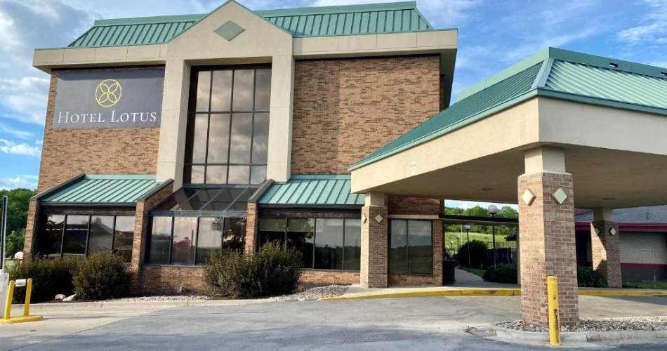 Discover the Best Hotels Near Arrowhead Stadium in Kansas City