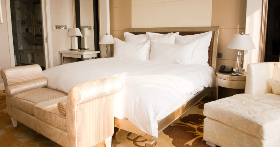 Best Hotels Near MetLife Stadium: Top Picks Within Walking Distance in East Rutherford