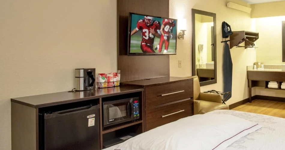 Top Places to Stay Near MetLife Stadium, East Rutherford: Your Ultimate Guide

