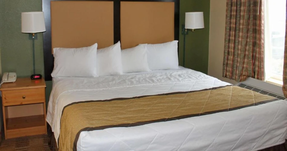 Budget-Friendly Hotels Near MetLife Stadium in East Rutherford